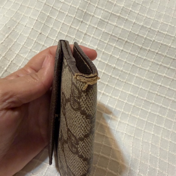 Gucci GG Monogram Canvas Leather Wallet - Picture 9 of 16